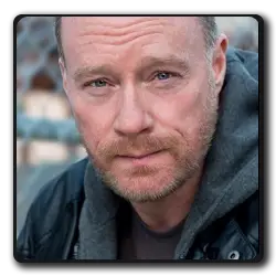 Toutes les infos sur Directeur Directeur(the-walking-dead_2010)