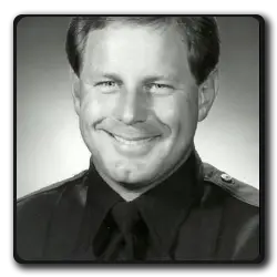 Toutes les infos sur SWAT Cop SWAT Cop(the-x-files_1993)