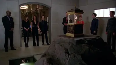 Consulter les informations sur l'épisode Au commencement