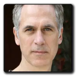 C'est Matt Bentley(voila_1997)