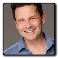 Tony Zitelli(voila_1997)