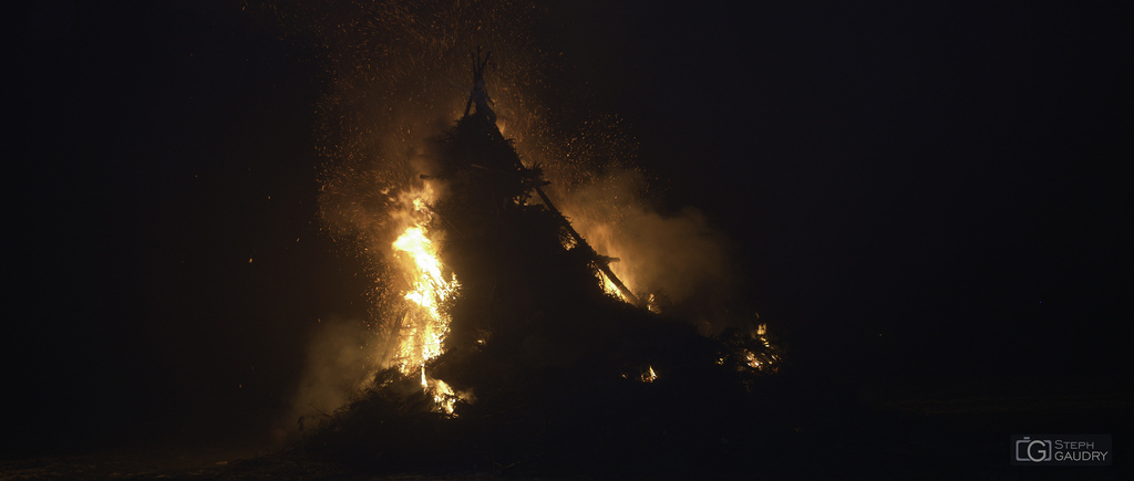 Cliquez sur la photo pour afficher le diaporama en meilleure qualité - Photo sans description -
