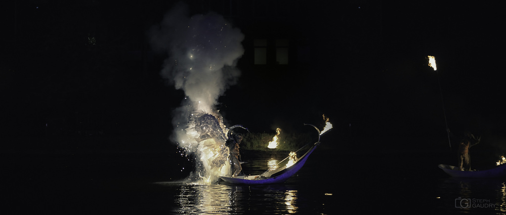 Embrasement - Metamorphoses - Les fous du bassin Embrasement - Metamorphoses - Les fous du bassin