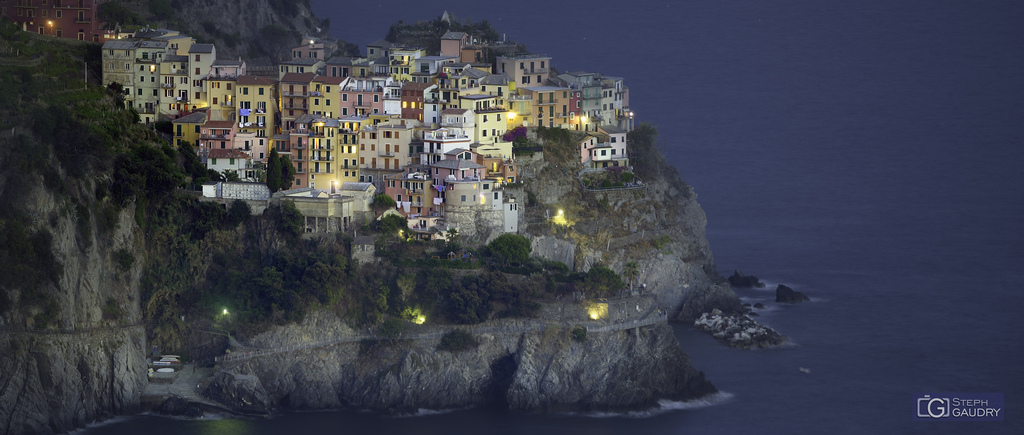 Manarola, Cinque terre - après le coucher de soleil