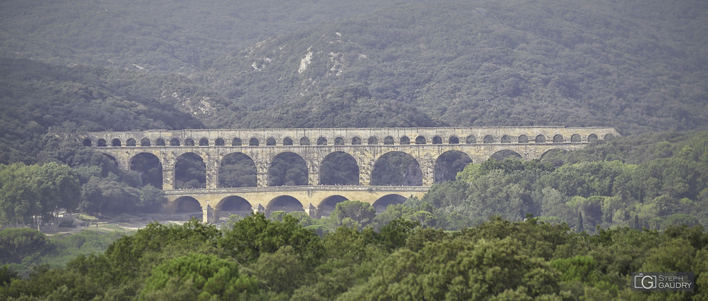 Pont du Gard (vu depuis Castillon-du-Gard)