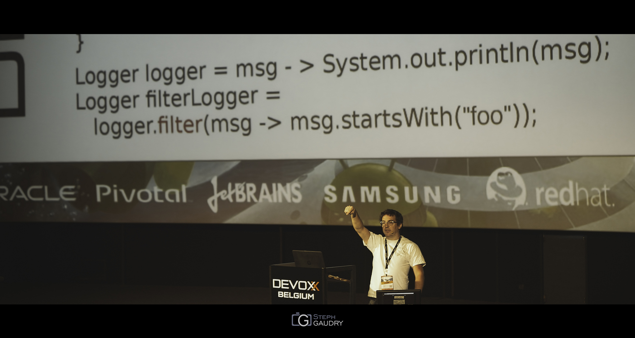 Cliquez sur la photo pour afficher le diaporama en meilleure qualité Remi Forax - Design Pattern Reloaded - Devoxx2015