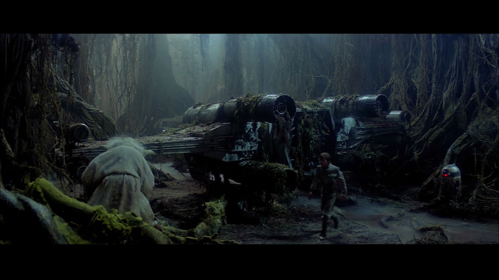 Star Wars V, l'Empire contre-attaque; le chasseur X-wing de Luke est extrait des marécages de Dagobah. Star Wars V, l'Empire contre-attaque; le chasseur X-wing de Luke est extrait des marécages de Dagobah.