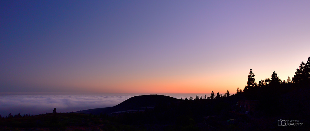 Paysage en silhouette seulement, pour ne pas surexposer le ciel