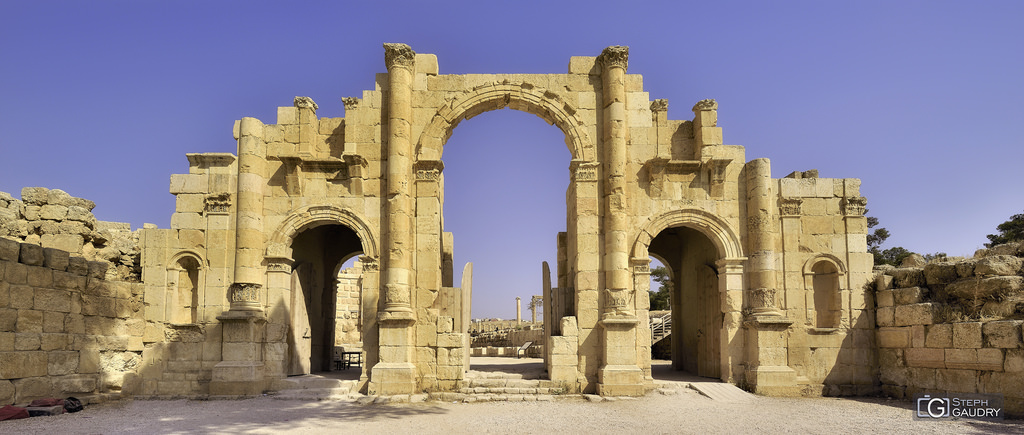 Jerash - La porte Sud Jerash - La porte Sud