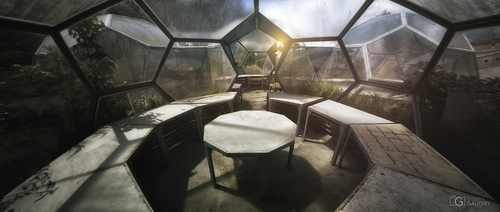 Géométrie et symétrie Station de terraformation - 3