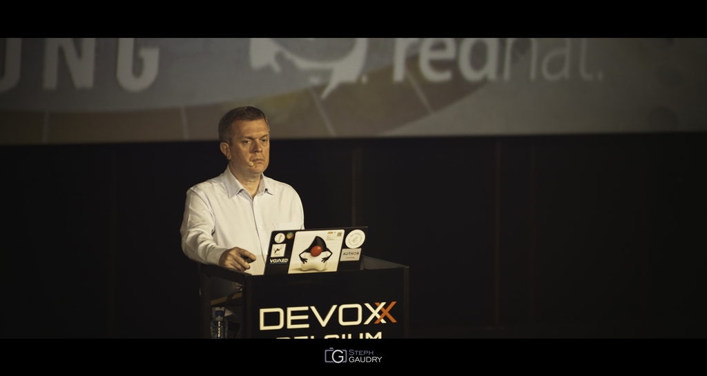 Cliquez sur la photo pour afficher le diaporama en meilleure qualité José Paumard @ Devoxx2015