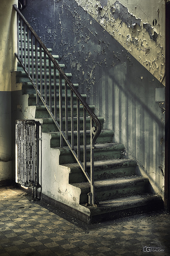 Labyrinth School, peeling paint and stairs