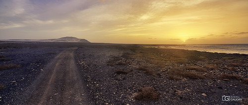 Coucher de soleil sur le Cap Vert - 2018_01_19_211410