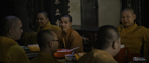 Le repas des moines bouddhistes