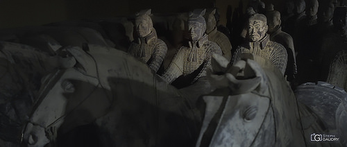 兵马俑 - Soldier-and-horse funerary statues
