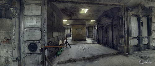 La crypte - accès interdit, danger