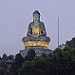 Thumb Phat Tich - Statue géante de Bouddha au sommet du mont Lan Kha