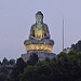 Miniature Photo précédente: Phat Tich - Statue géante de Bouddha au sommet du mont Lan Kha