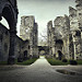 Thumb Abbaye de Villers: porche d'entrée vu depuis le transept