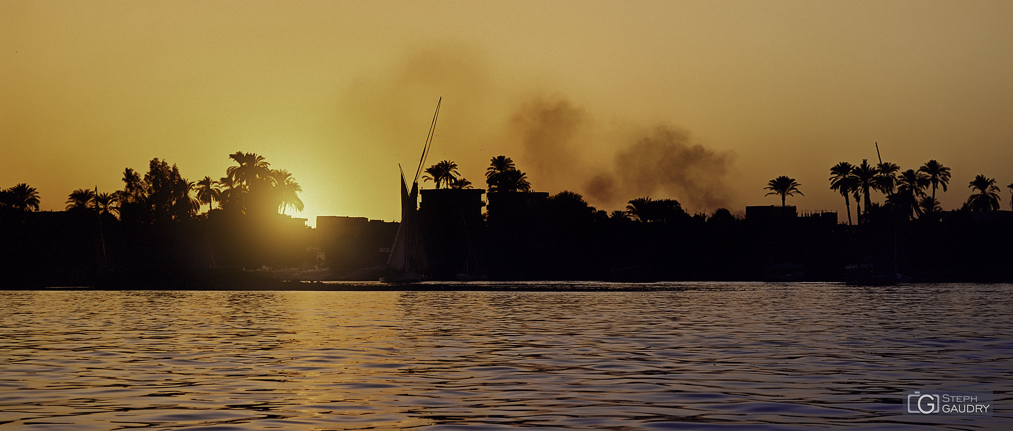 Coucher de soleil sur le Nil [Cliquez pour lancer le diaporama]