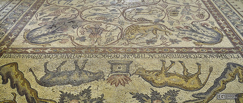 Mosaïques de l'église d'Amos et Casiseos