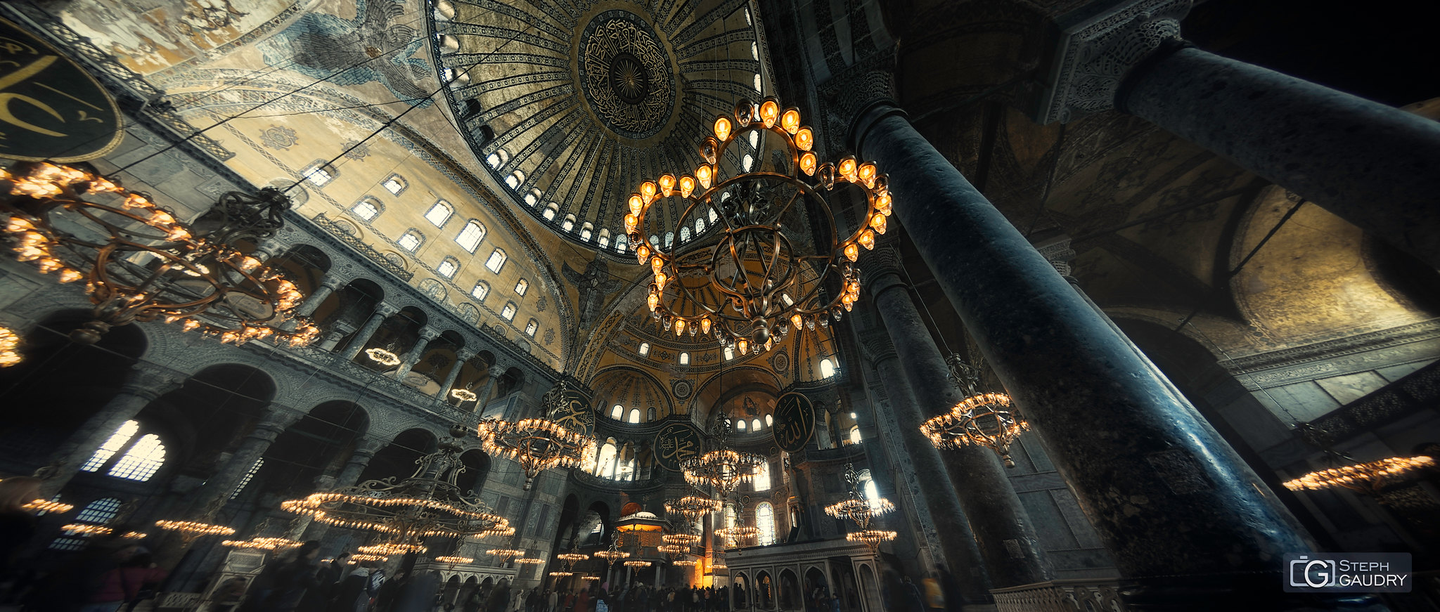 Istanbul, Hagia Sophia [Klik om de diavoorstelling te starten]