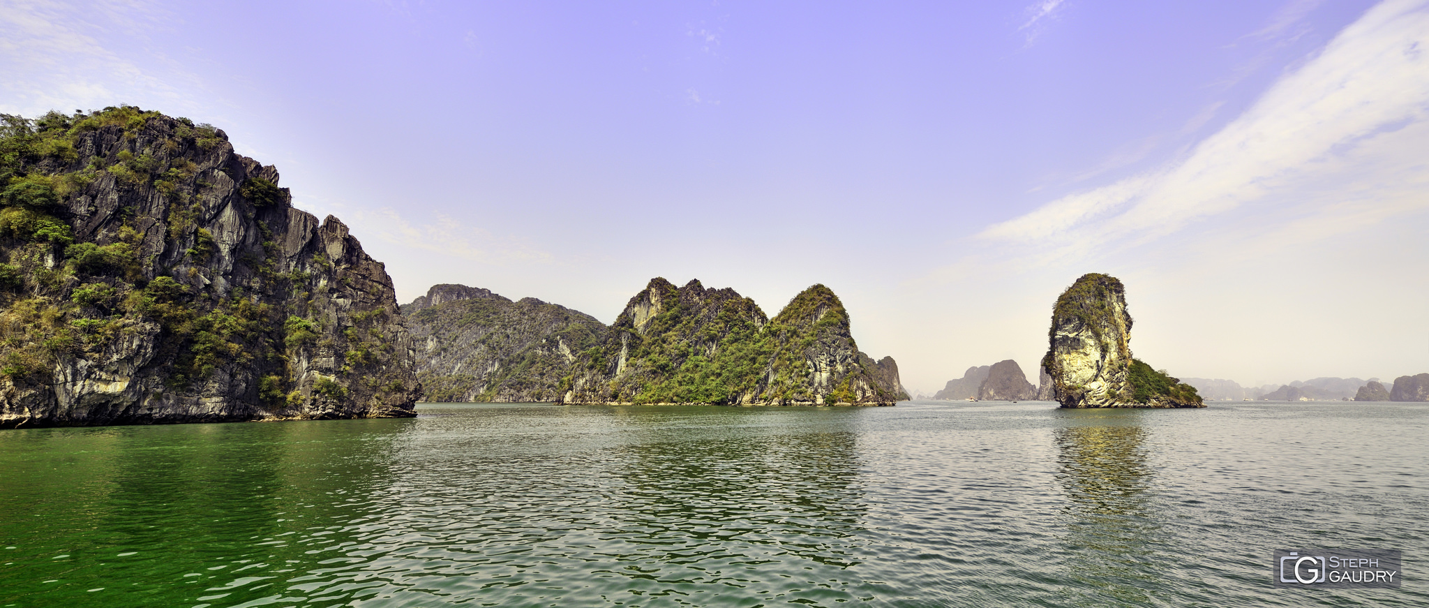 Baie d'Ha Long - 2018_04_18_143110 [Cliquez pour lancer le diaporama]