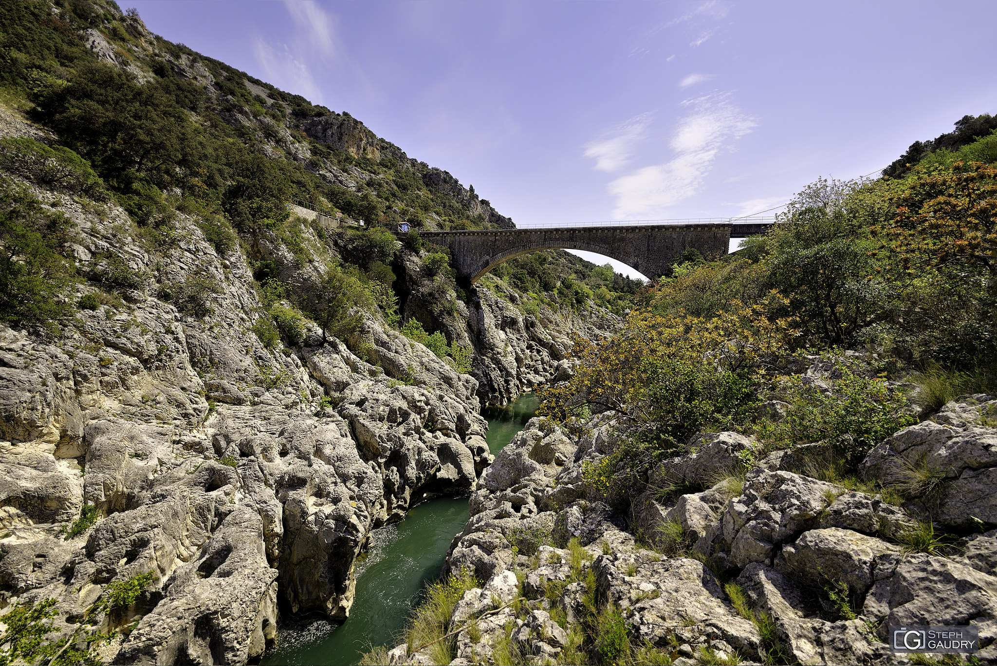 Pont canal de Gignac  2019_04_19_125953 [Klik om de diavoorstelling te starten]