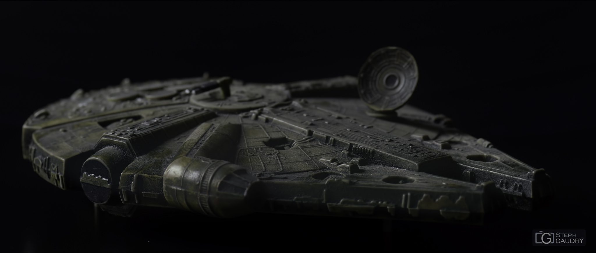 Millennium Falcon [Cliquez pour lancer le diaporama]