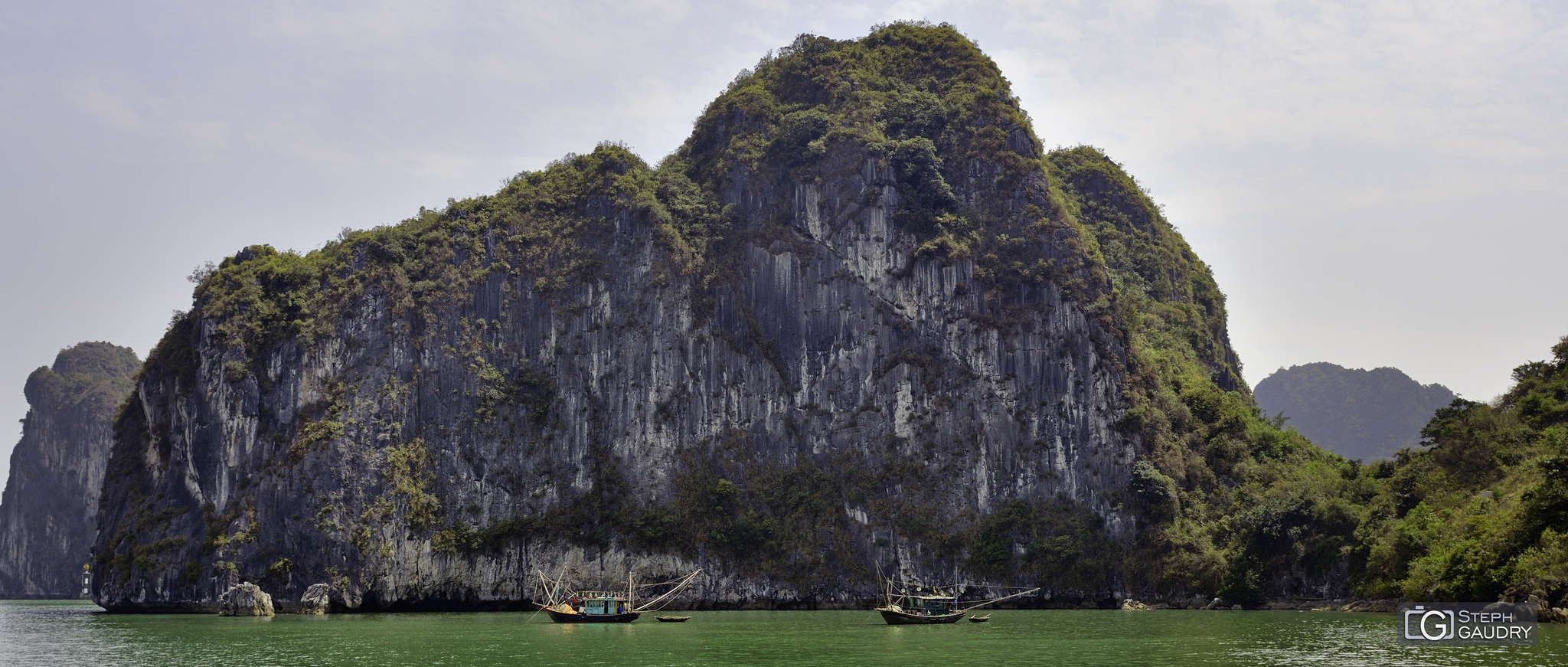 Baie d'Ha Long - 2018_04_18_132403 [Klicken Sie hier, um die Diashow zu starten]