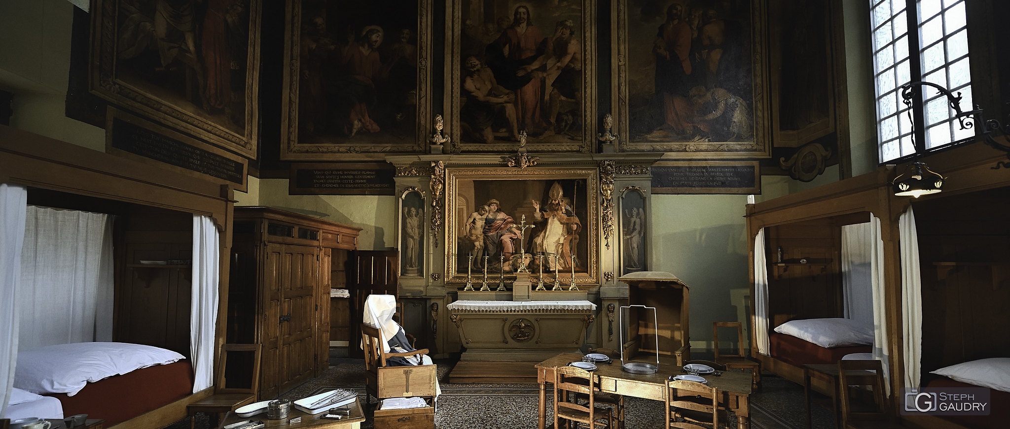 Beaune : Vue d'ensemble de la salle Saint-Hugues [Klicken Sie hier, um die Diashow zu starten]