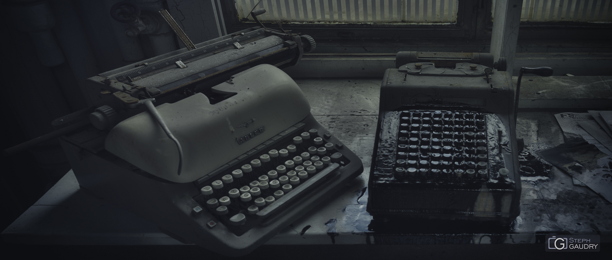 Adler typewriter [Klik om de diavoorstelling te starten]