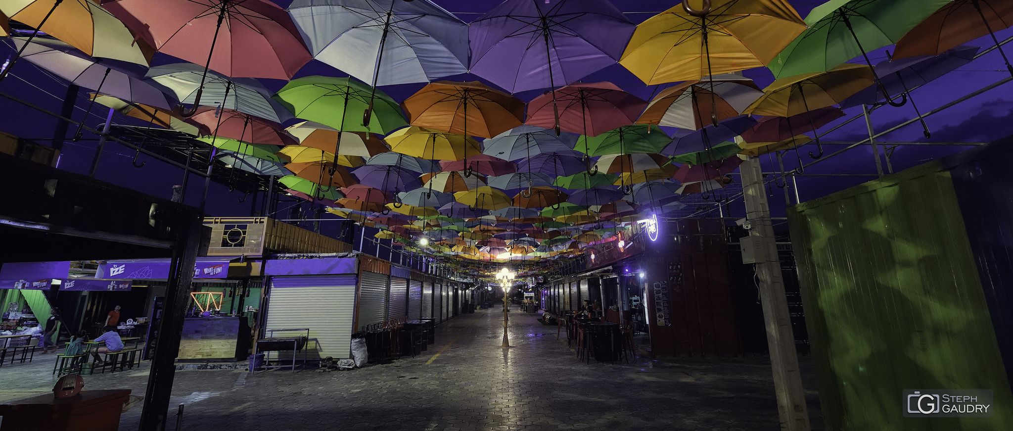 Umbrella Corp Cambodia [Klicken Sie hier, um die Diashow zu starten]