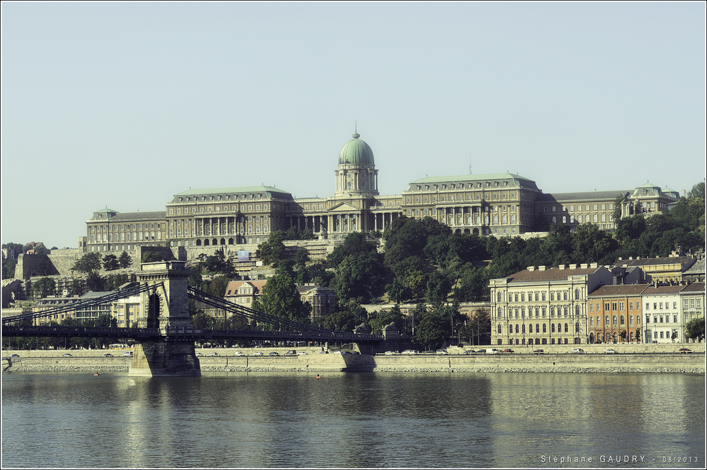 Széchenyi Lánchíd és Budavári Palota [Cliquez pour lancer le diaporama]