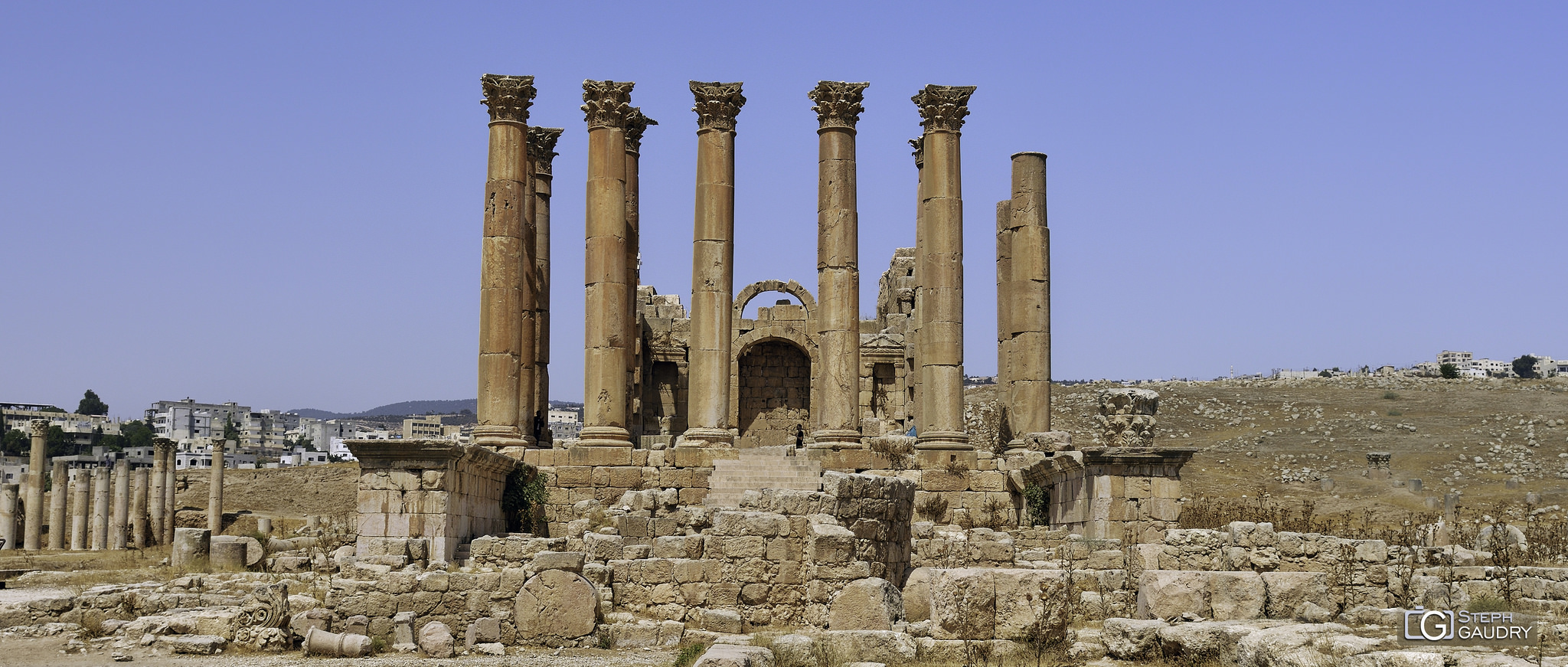 Jerash - Temple d’Artémis [Klicken Sie hier, um die Diashow zu starten]