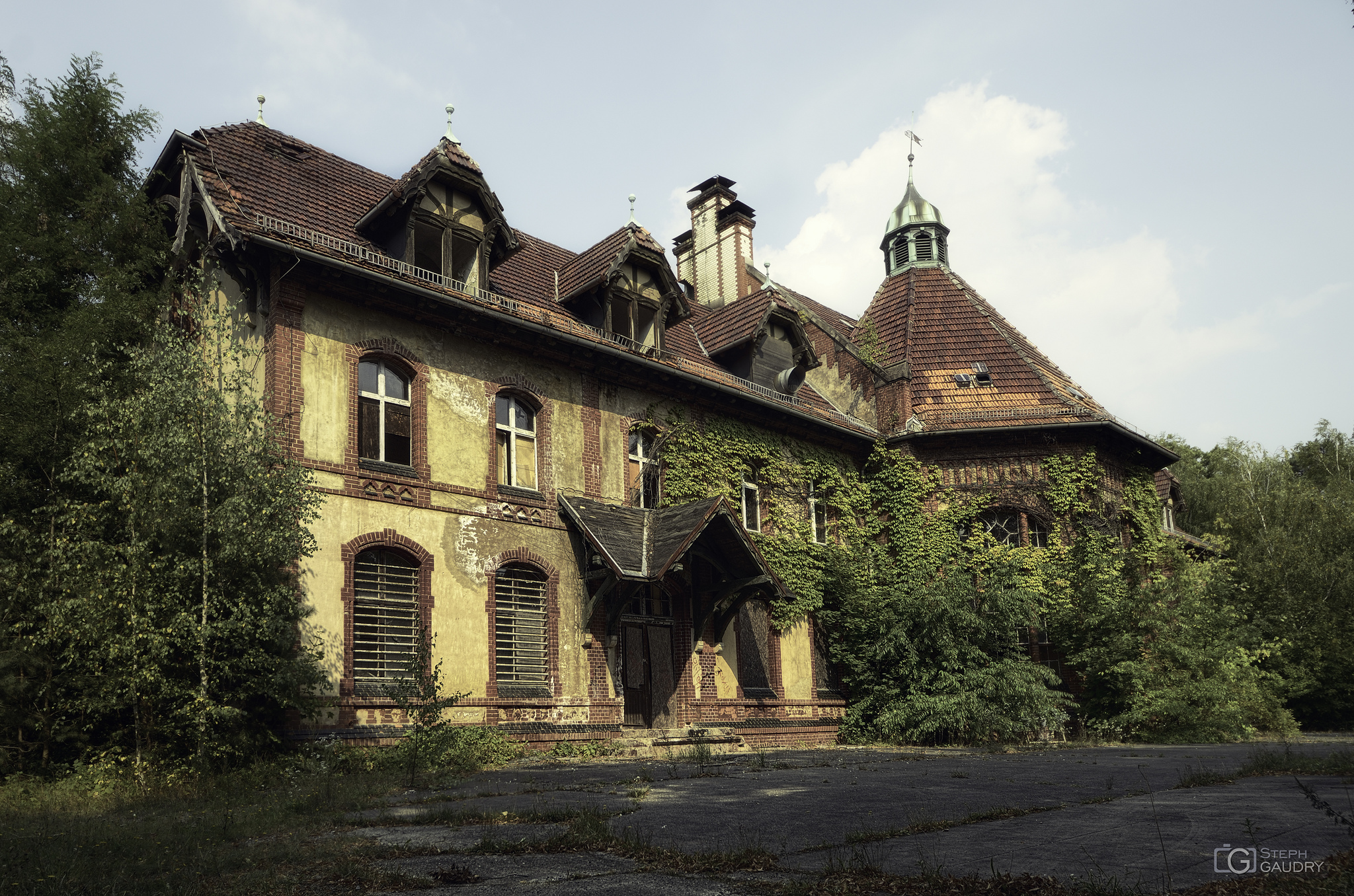 Beelitz Heilstatten - Bâtiment des cuisines [Klik om de diavoorstelling te starten]