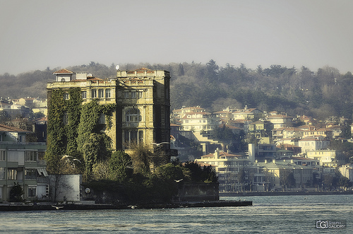 Bosphorus, Under the Fatih Sultan Mehmet Bridge