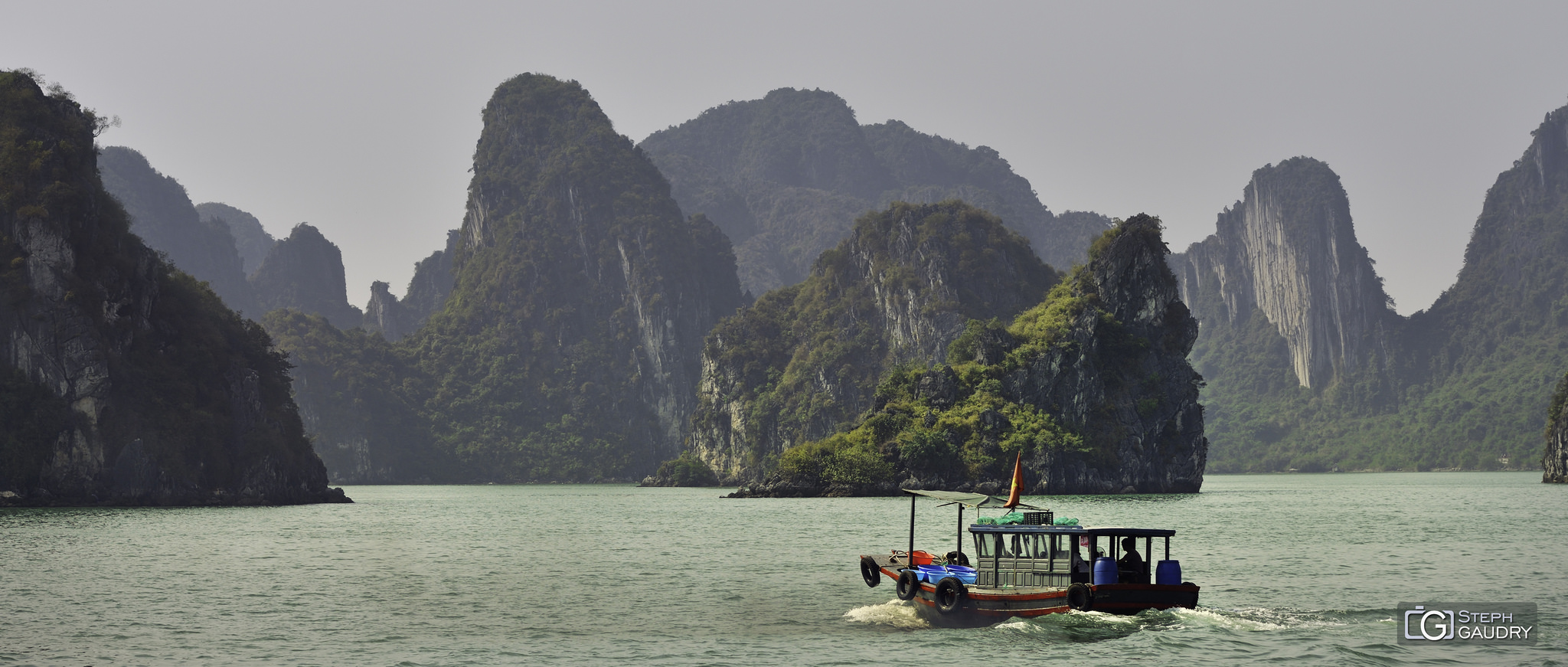 Baie d'Ha Long - 2018_04_18_144313 [Klik om de diavoorstelling te starten]