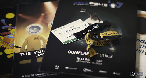 Devoxx 2014:  After the last talk, the bracelet can now join the geek stuff.