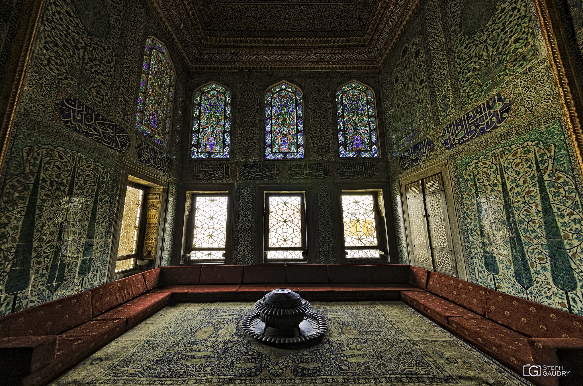 Palais de Topkapi - intérieur des appartements des princes de la Couronne [Klicken Sie hier, um die Diashow zu starten]