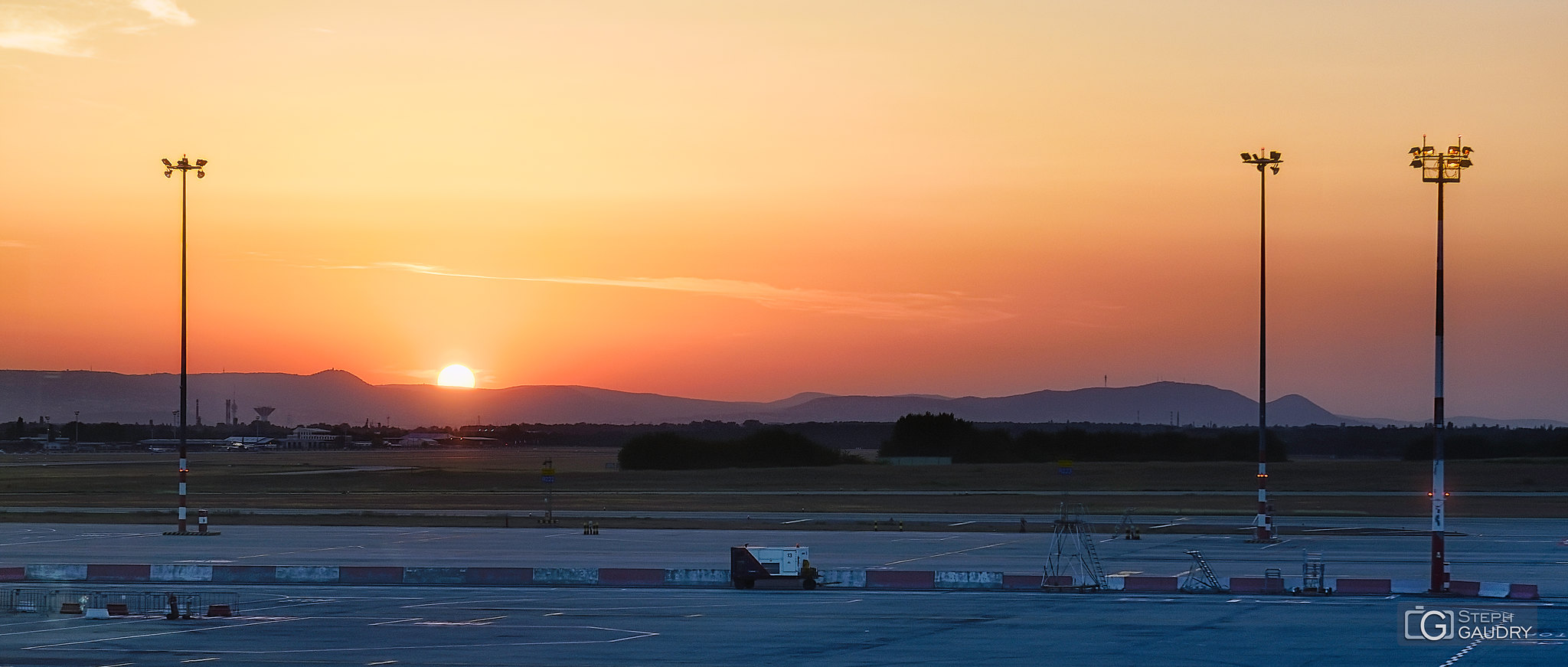 LHBP - Budapest Ferenc Liszt International Airport [Klik om de diavoorstelling te starten]