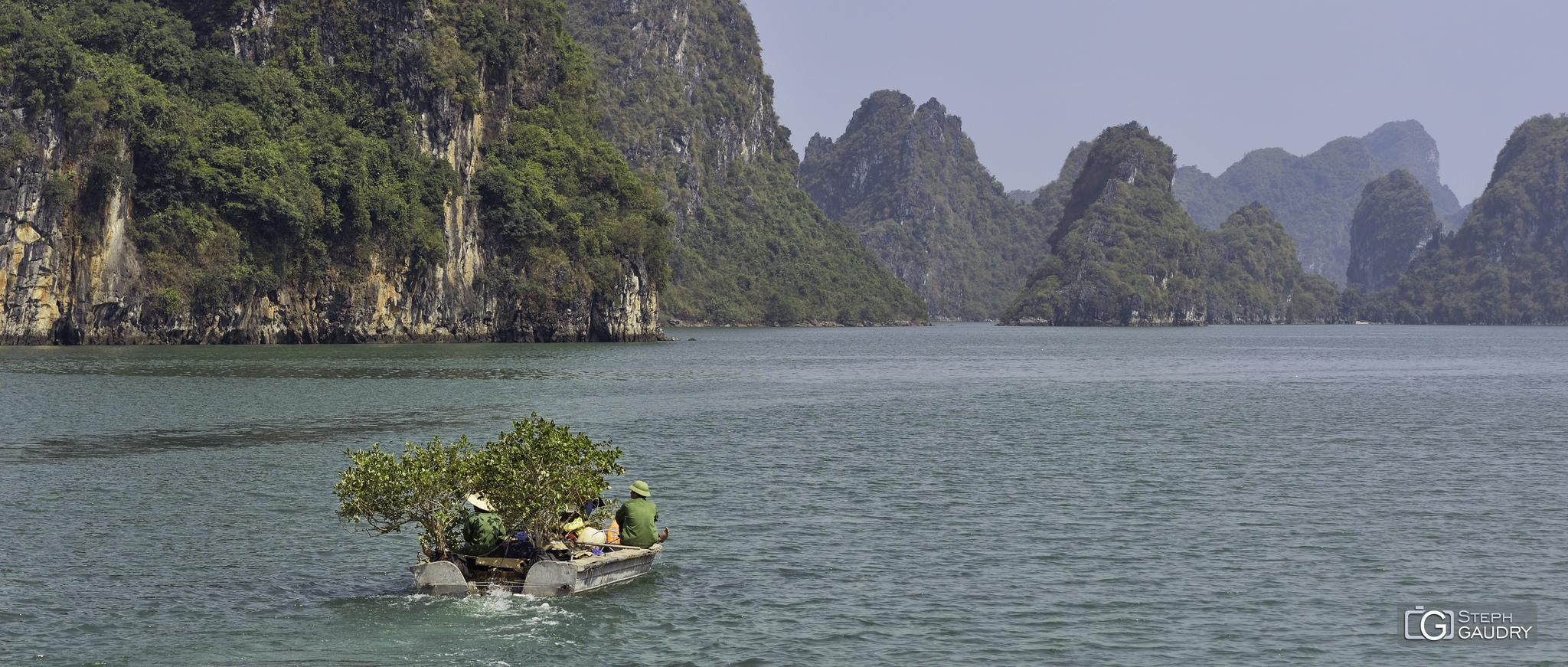 Baie d'Ha Long - 2018_04_18_140754 [Klicken Sie hier, um die Diashow zu starten]