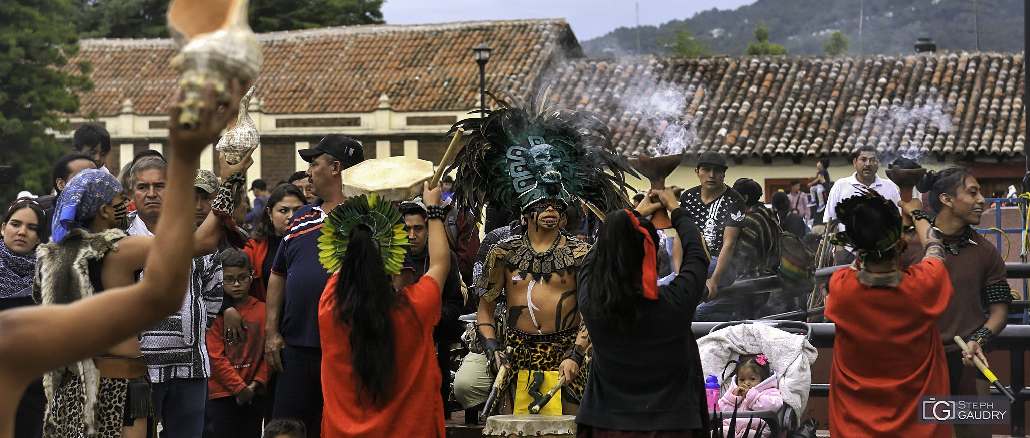 Danses rituelles à San Cristóbal de las Casas [Cliquez pour lancer le diaporama]