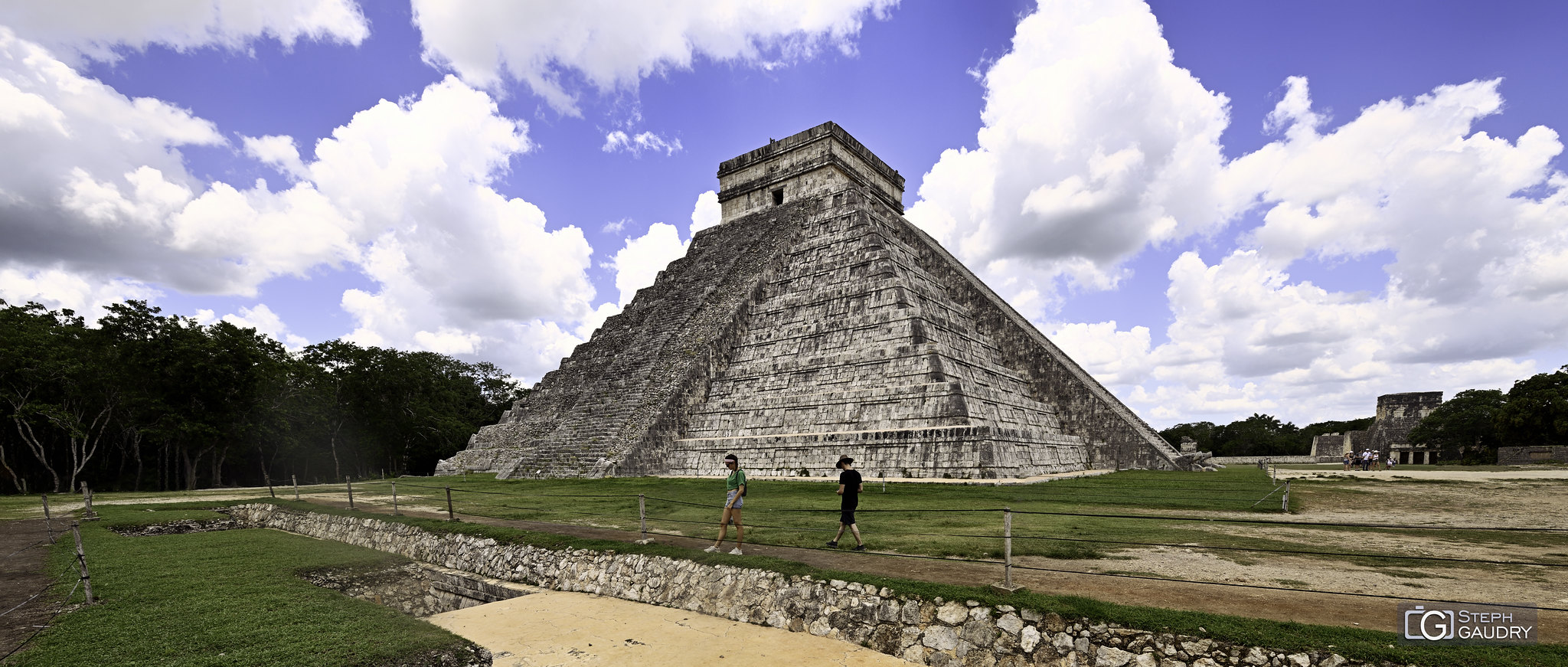 Chichén Itzá - El Castillo (pyramide de Kukulcán) - ciné [Klicken Sie hier, um die Diashow zu starten]