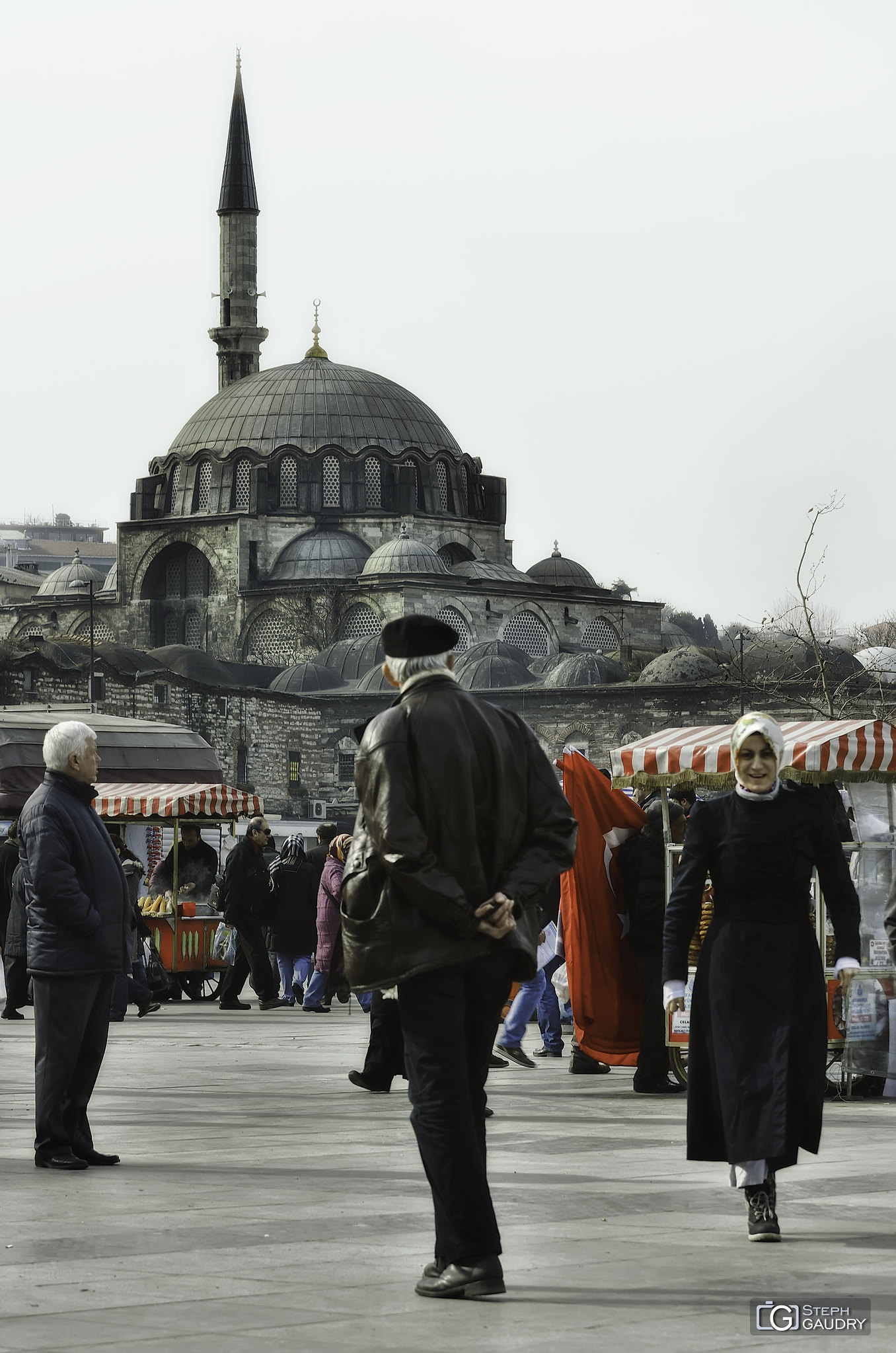 Istanbul, Rüstem Paşa Camii [Cliquez pour lancer le diaporama]