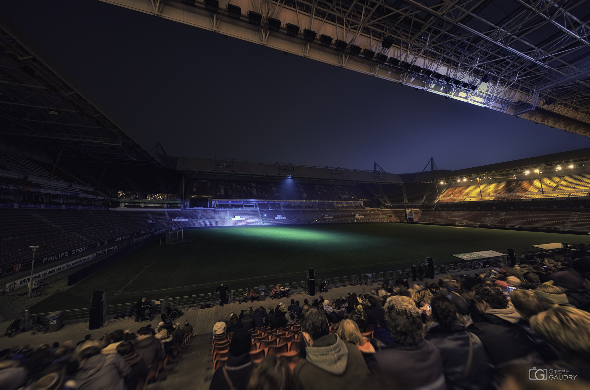 Eindhoven Philips stadion [Cliquez pour lancer le diaporama]