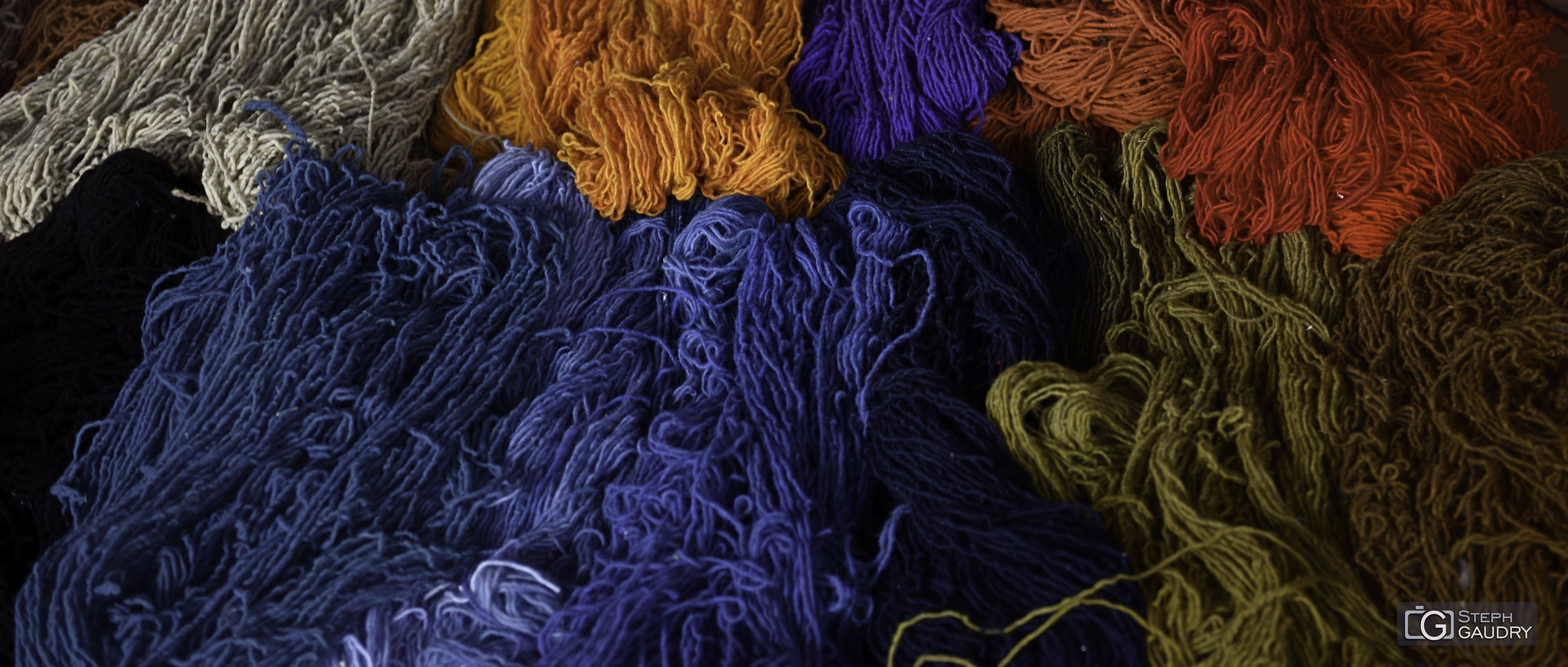 Mexique - colorations des textiles à la cochenille [Klik om de diavoorstelling te starten]