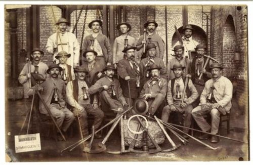 Cliquez sur la photo pour afficher le diaporama en meilleure qualité Mineurs de Ste Marqurite dans les années 1890