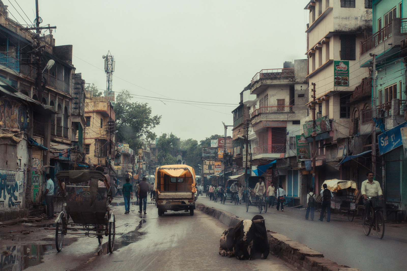 Inde Varnasi Street